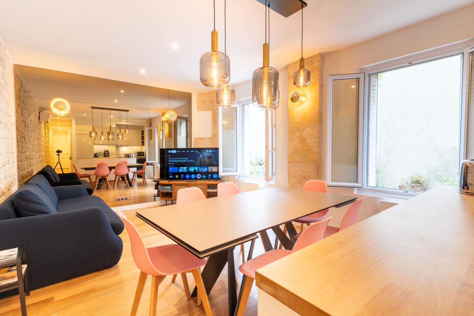 Loft 4 Bedroom Montmartre Pigalle Ac By Lcc Agency Paris Exterior foto